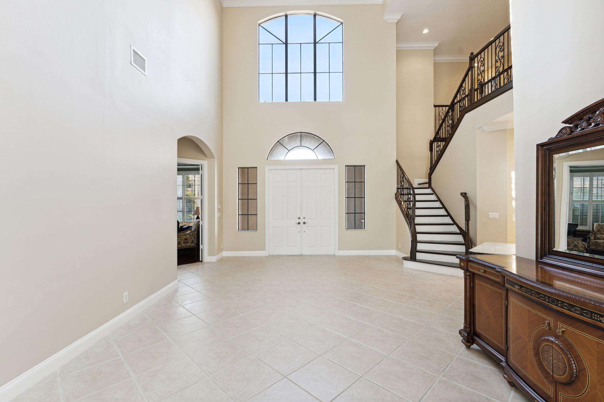 10380 Trianon Place Property Photo 3