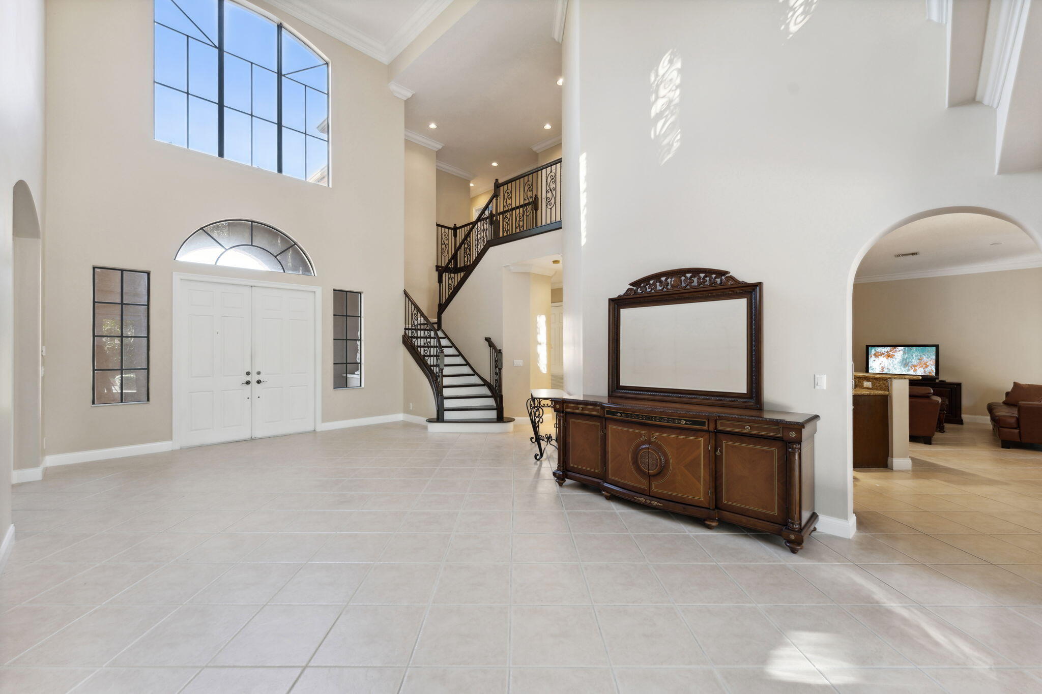 10380 Trianon Place Property Photo 4