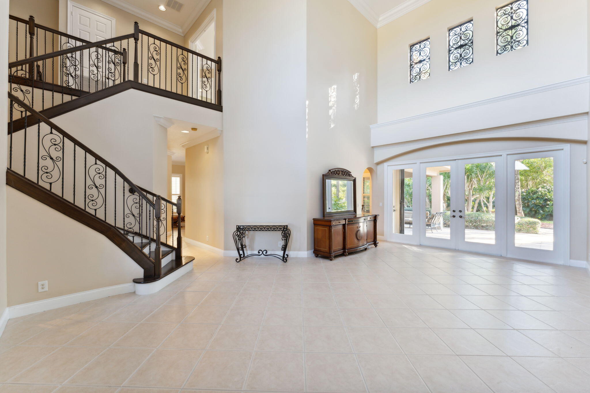 10380 Trianon Place Property Photo 6