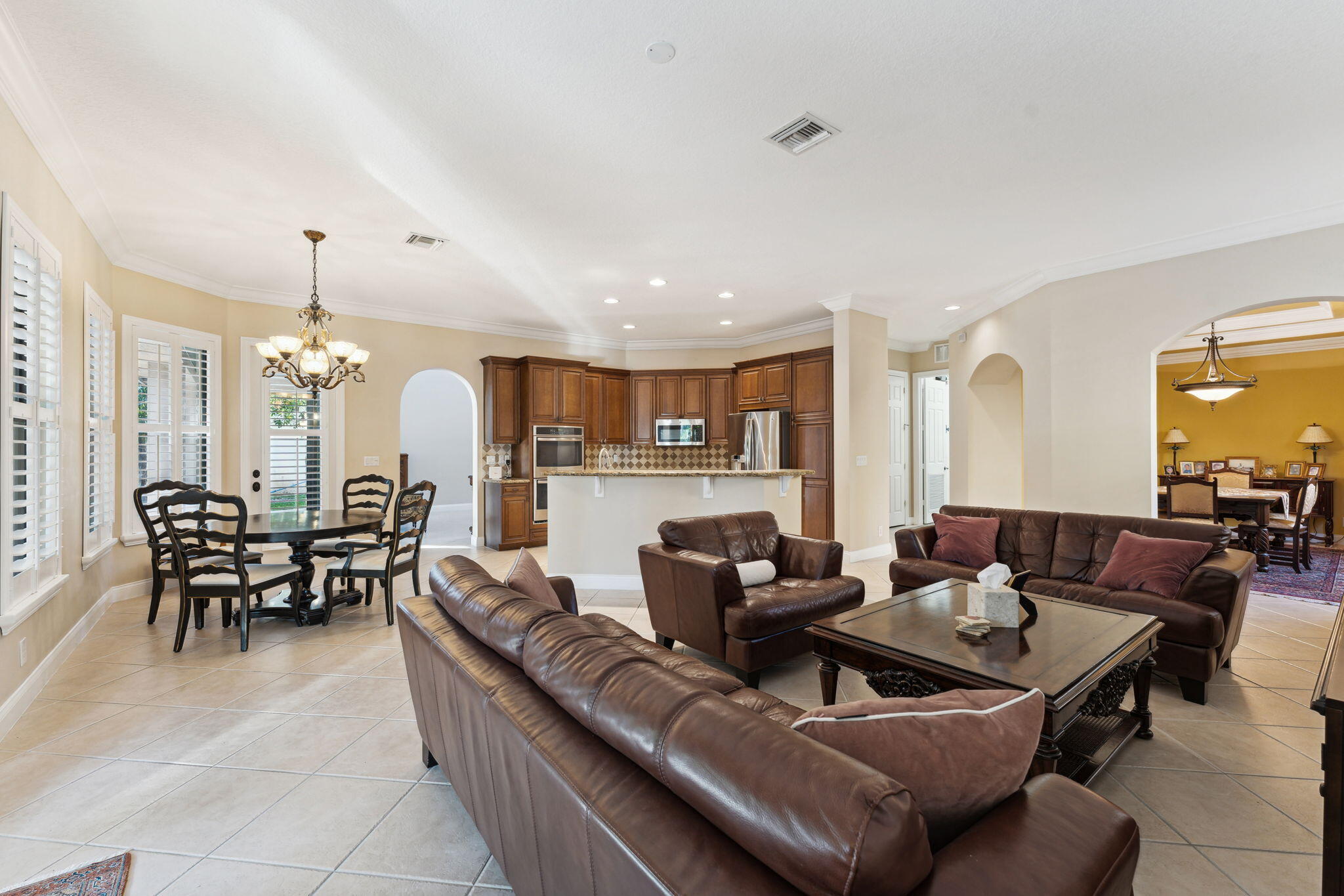 10380 Trianon Place Property Photo 8