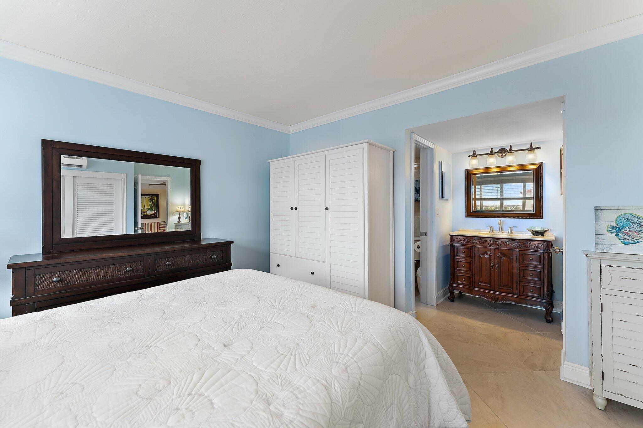 33 S Ocean Avenue 502 Property Photo 18