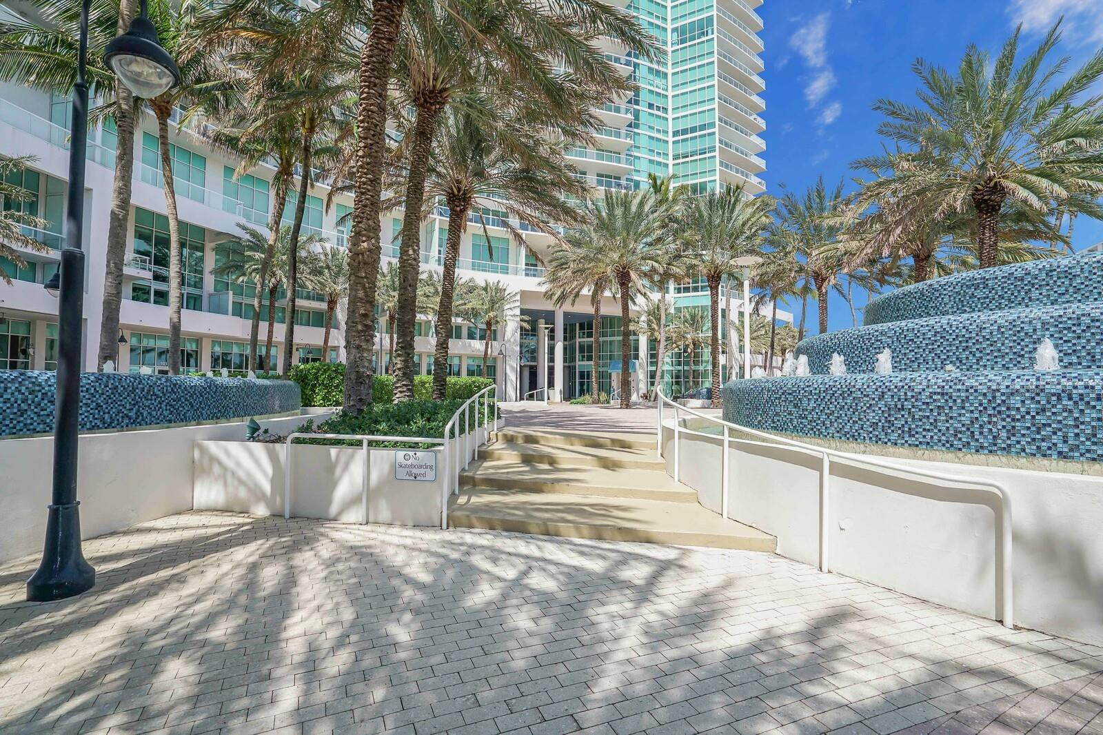 1 N Ocean Boulevard 903 Property Photo 11