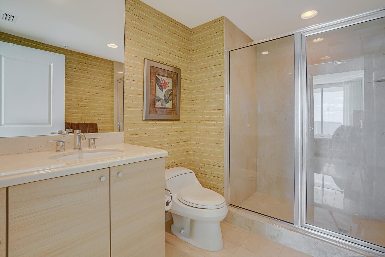 1 N Ocean Boulevard 903 Property Photo 36