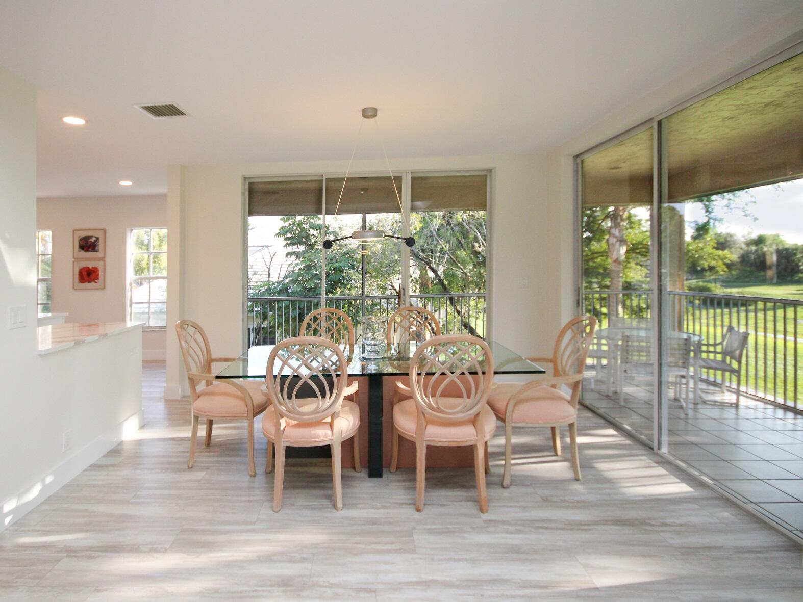 11877 Pebblewood Drive 202 Property Photo 14