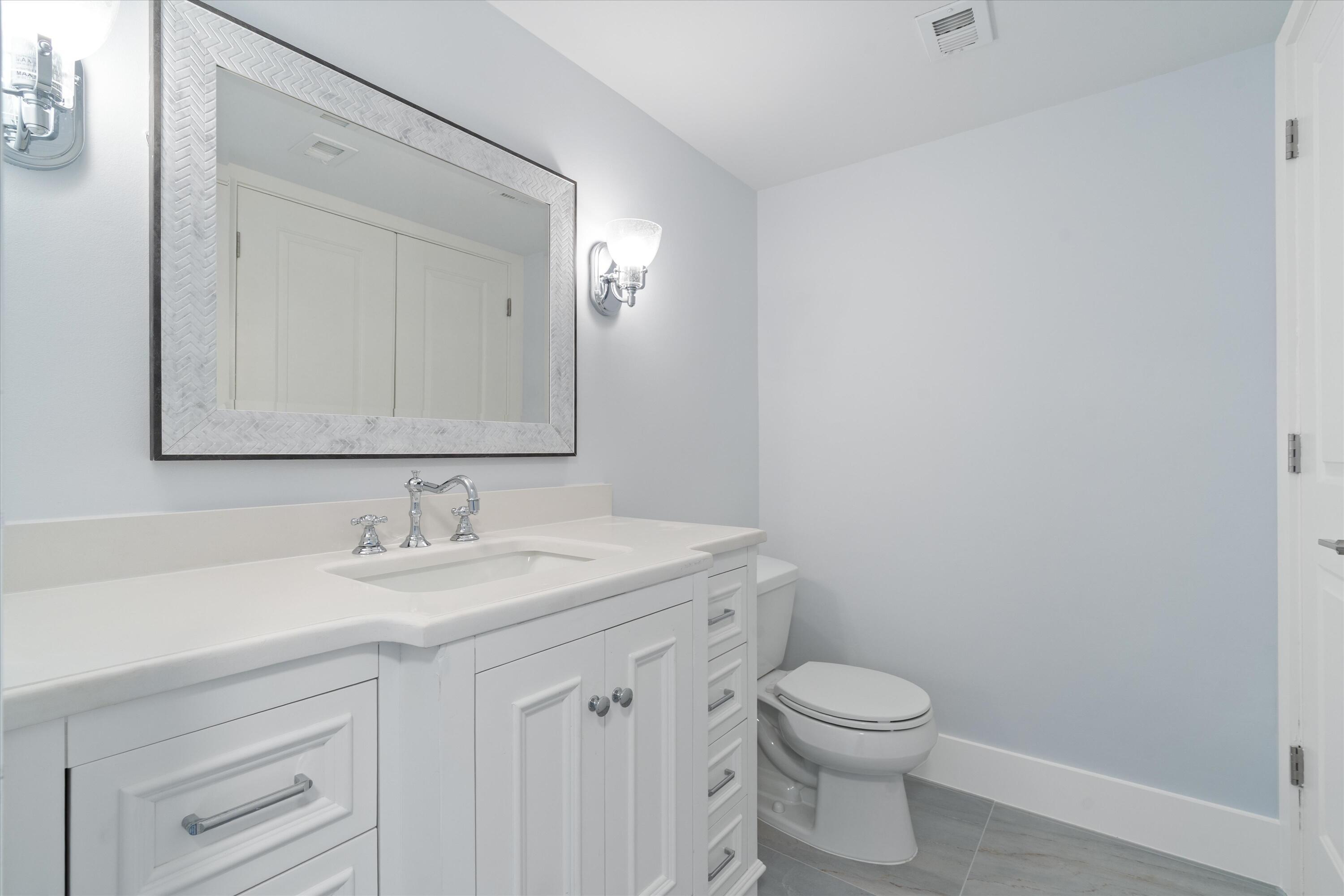 3115 S Ocean Boulevard 302 Property Photo 12