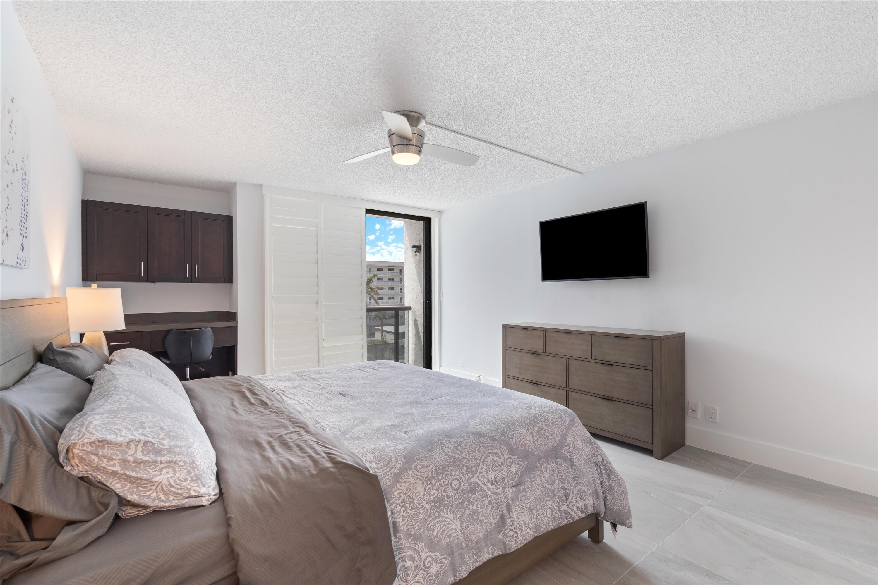 3115 S Ocean Boulevard 302 Property Photo 14