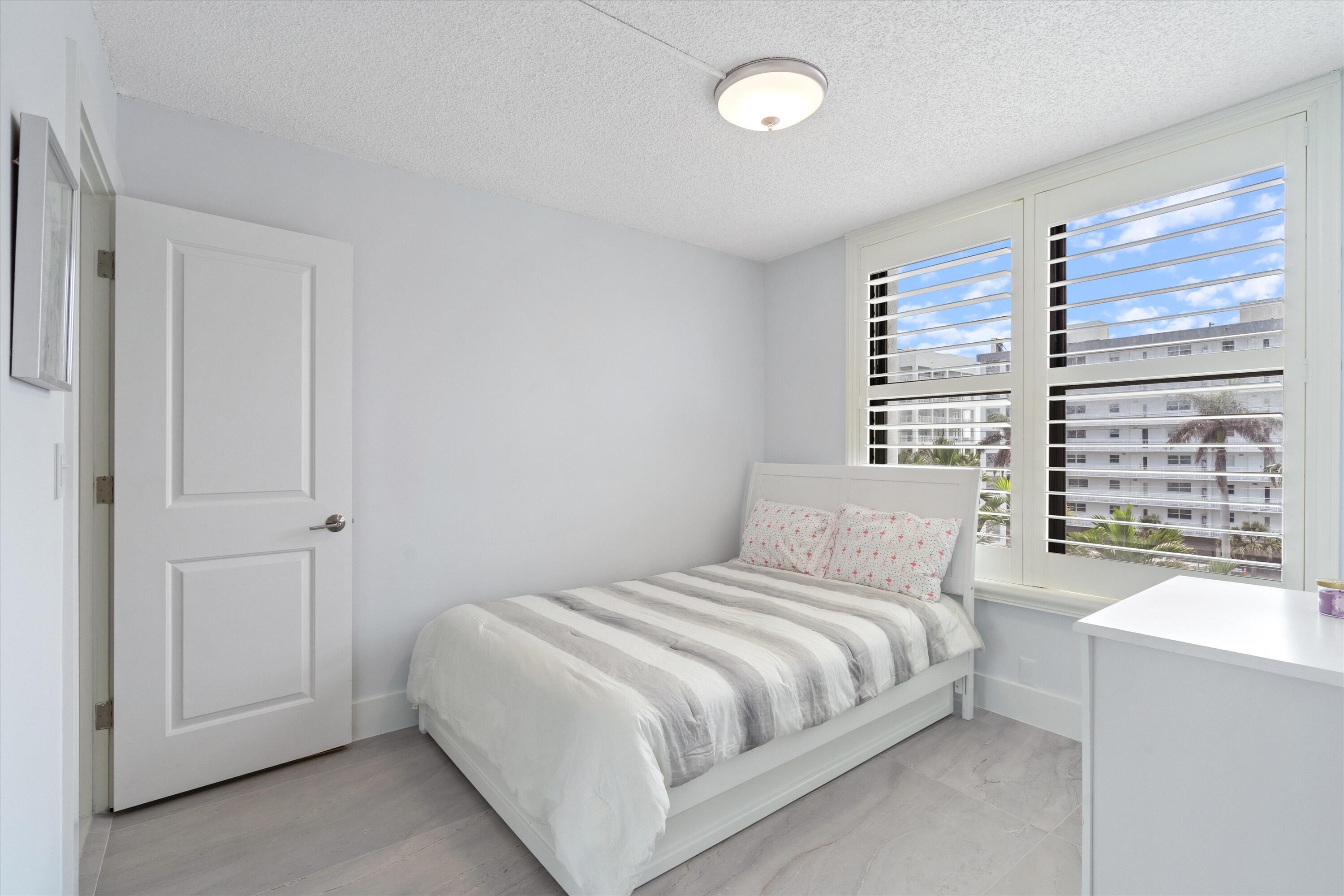 3115 S Ocean Boulevard 302 Property Photo 19