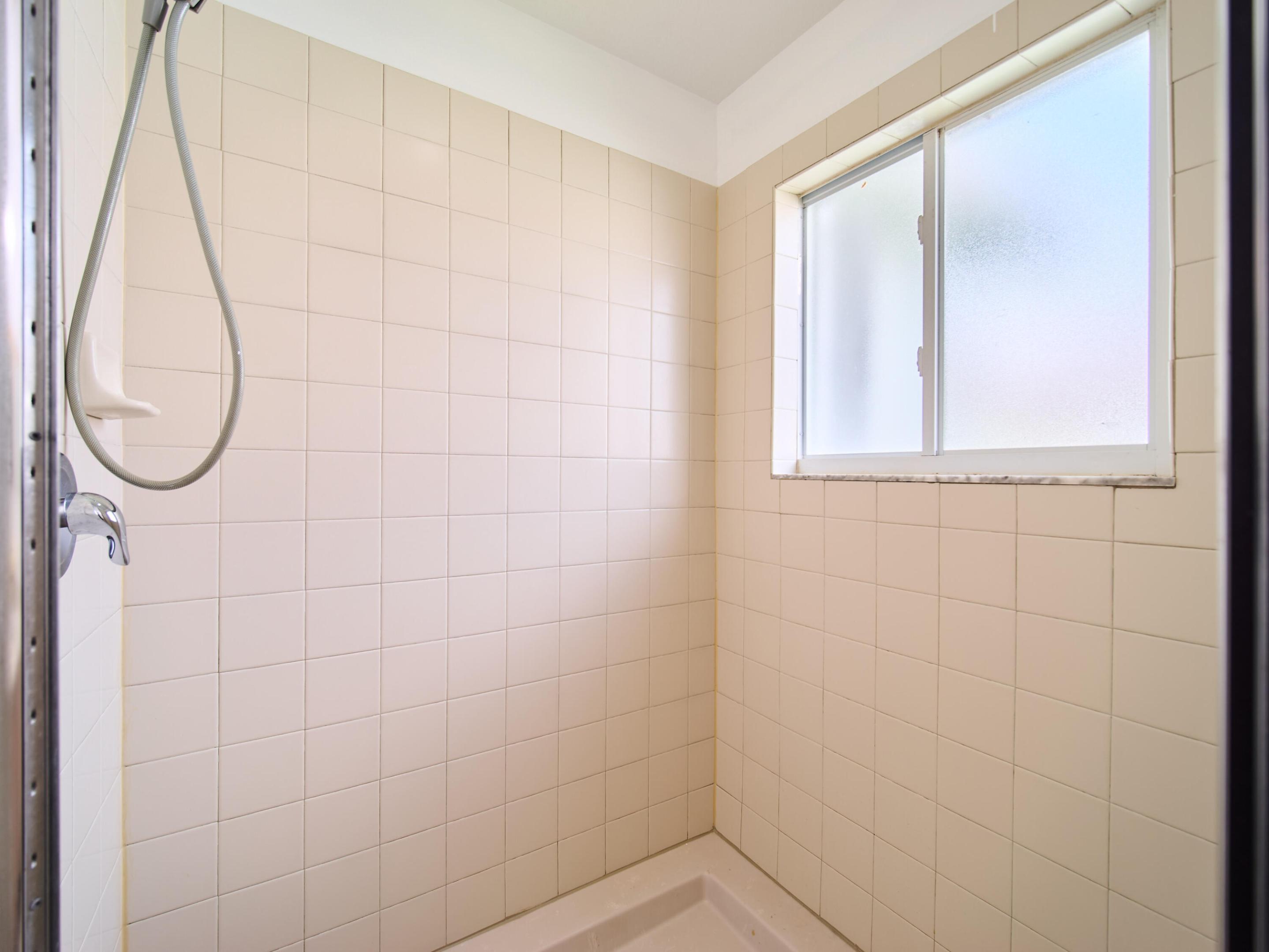 2052 Oakhurst Way Property Photo 10