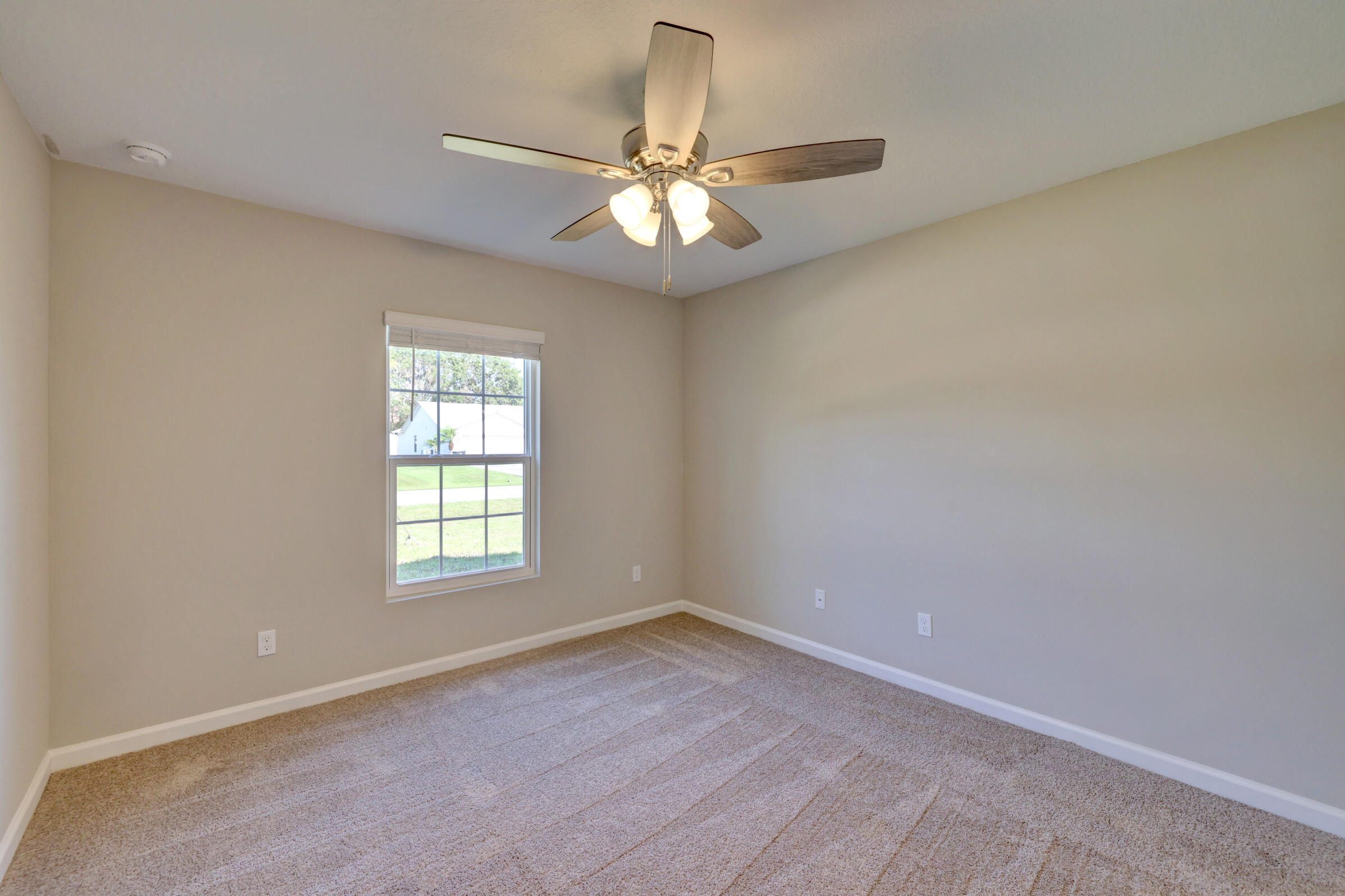 757 Sw Sardinia Avenue Property Photo 24