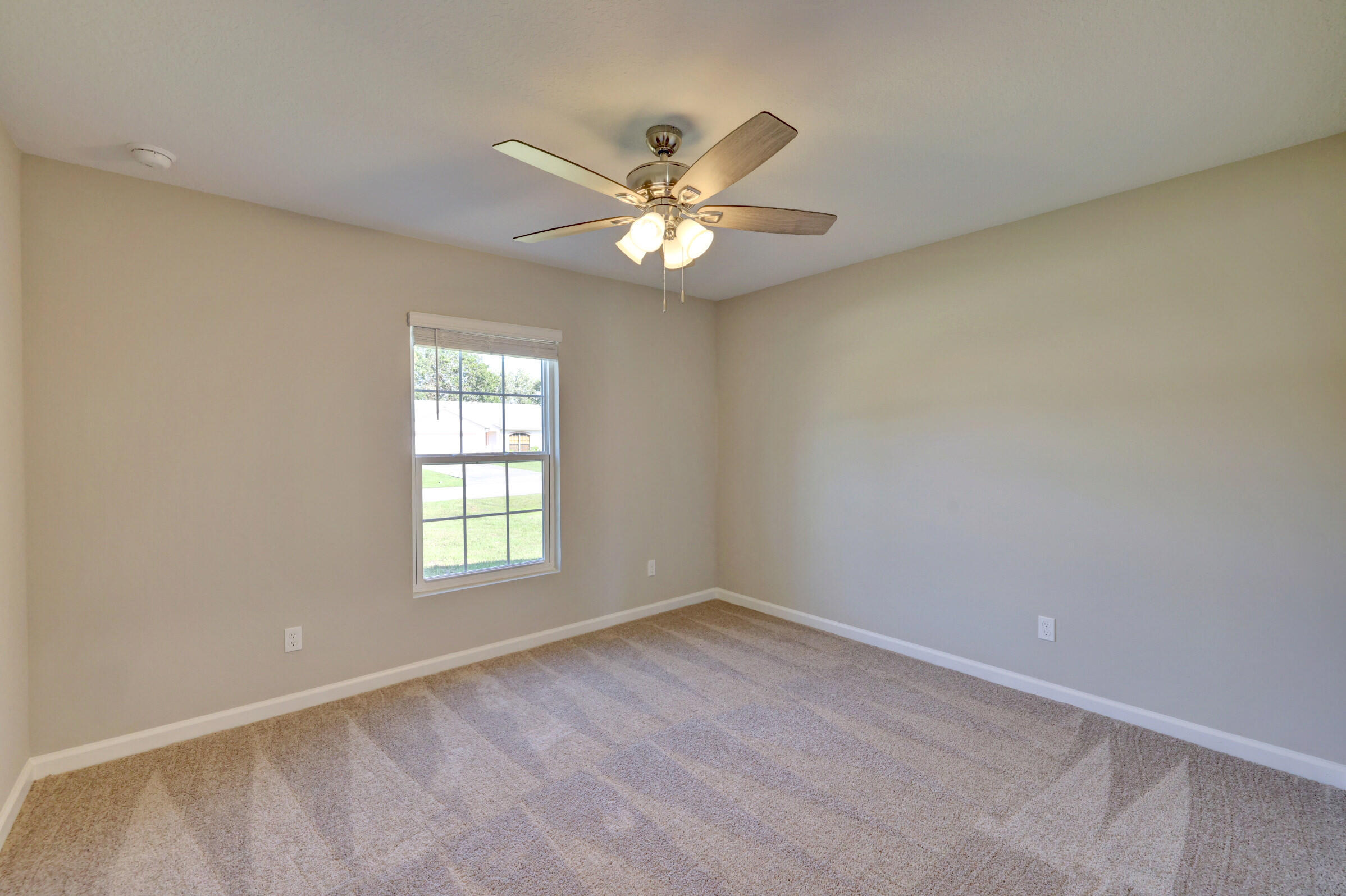 757 Sw Sardinia Avenue Property Photo 25