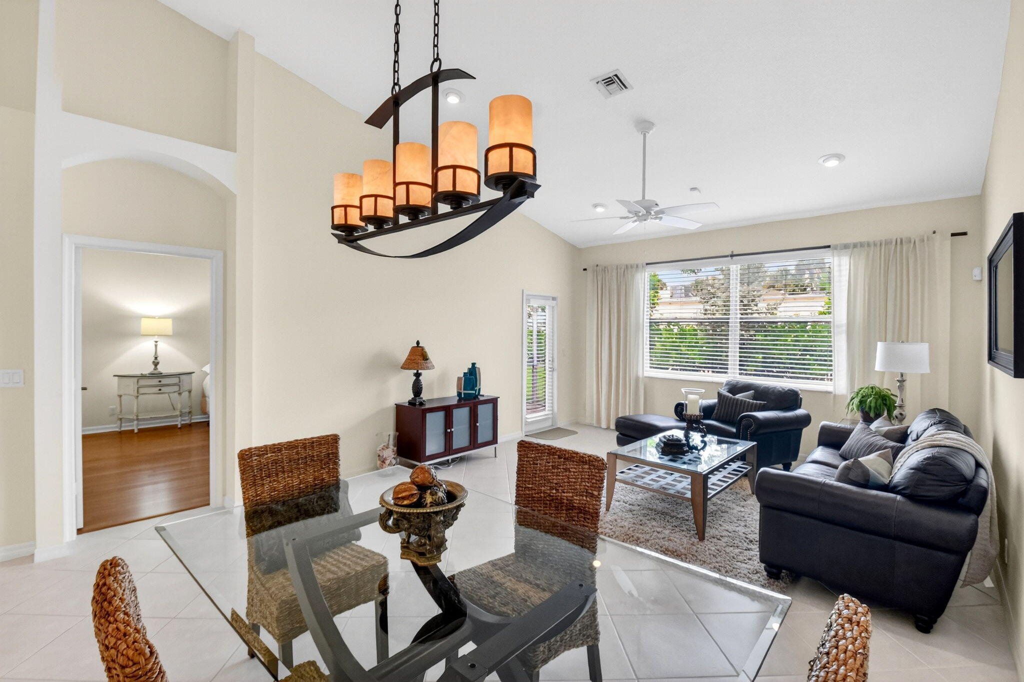 15239 Ixora Road Property Photo 7