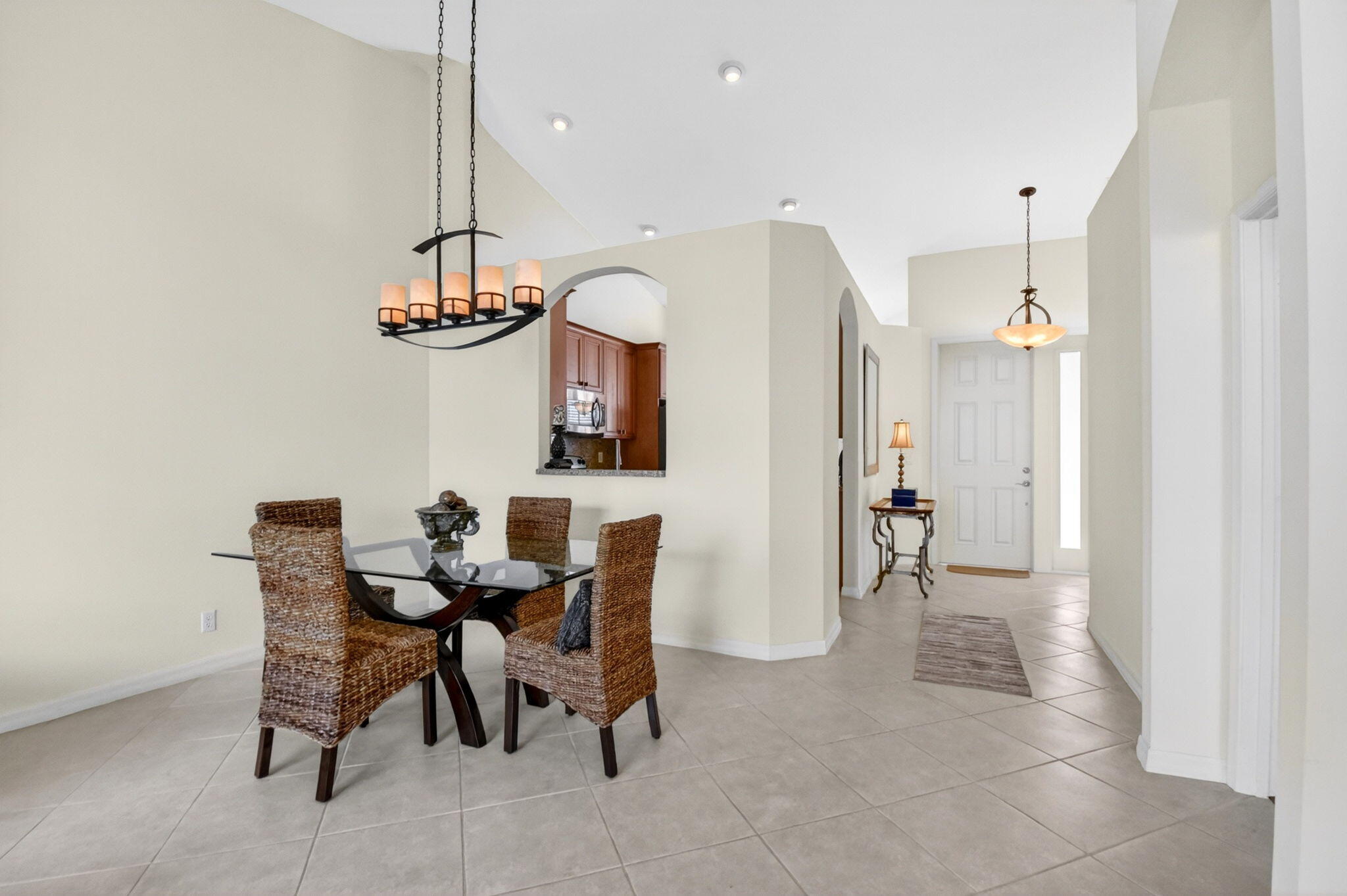 15239 Ixora Road Property Photo 8