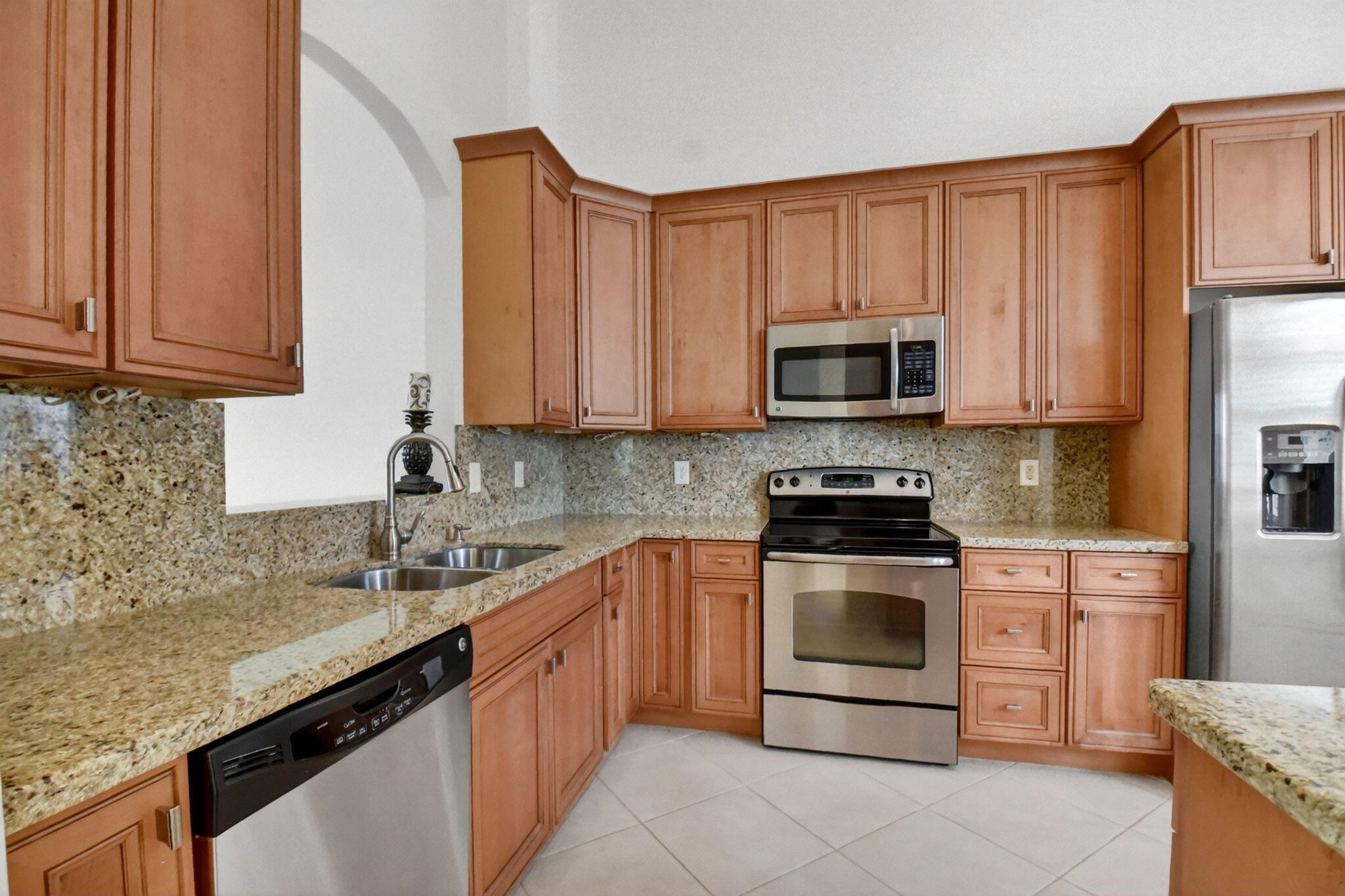 15239 Ixora Road Property Photo 11