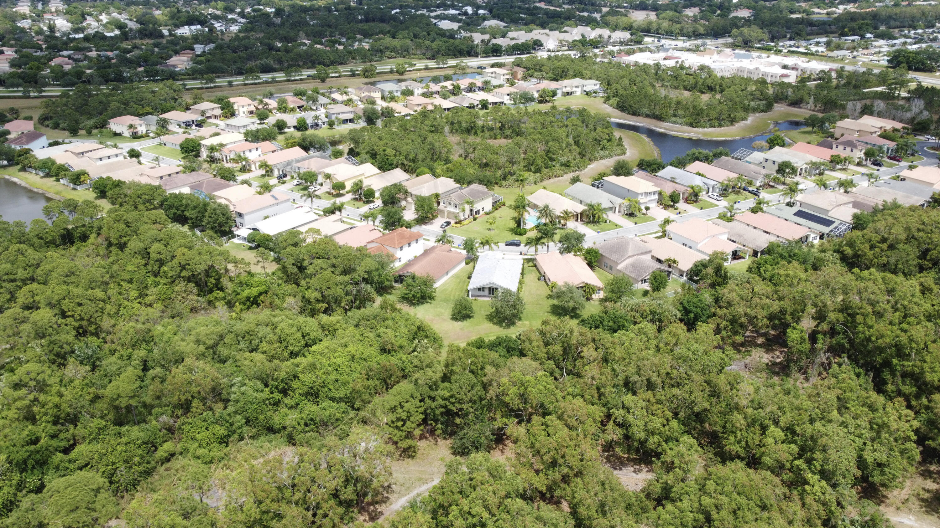 1196 Se Fleming Way Property Photo 41