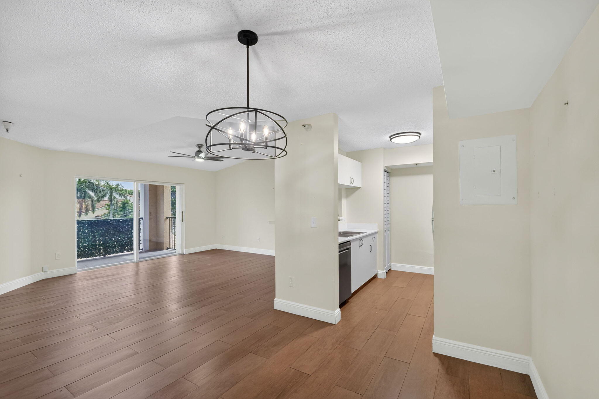 123 Yacht Club Way 307 Property Photo 2