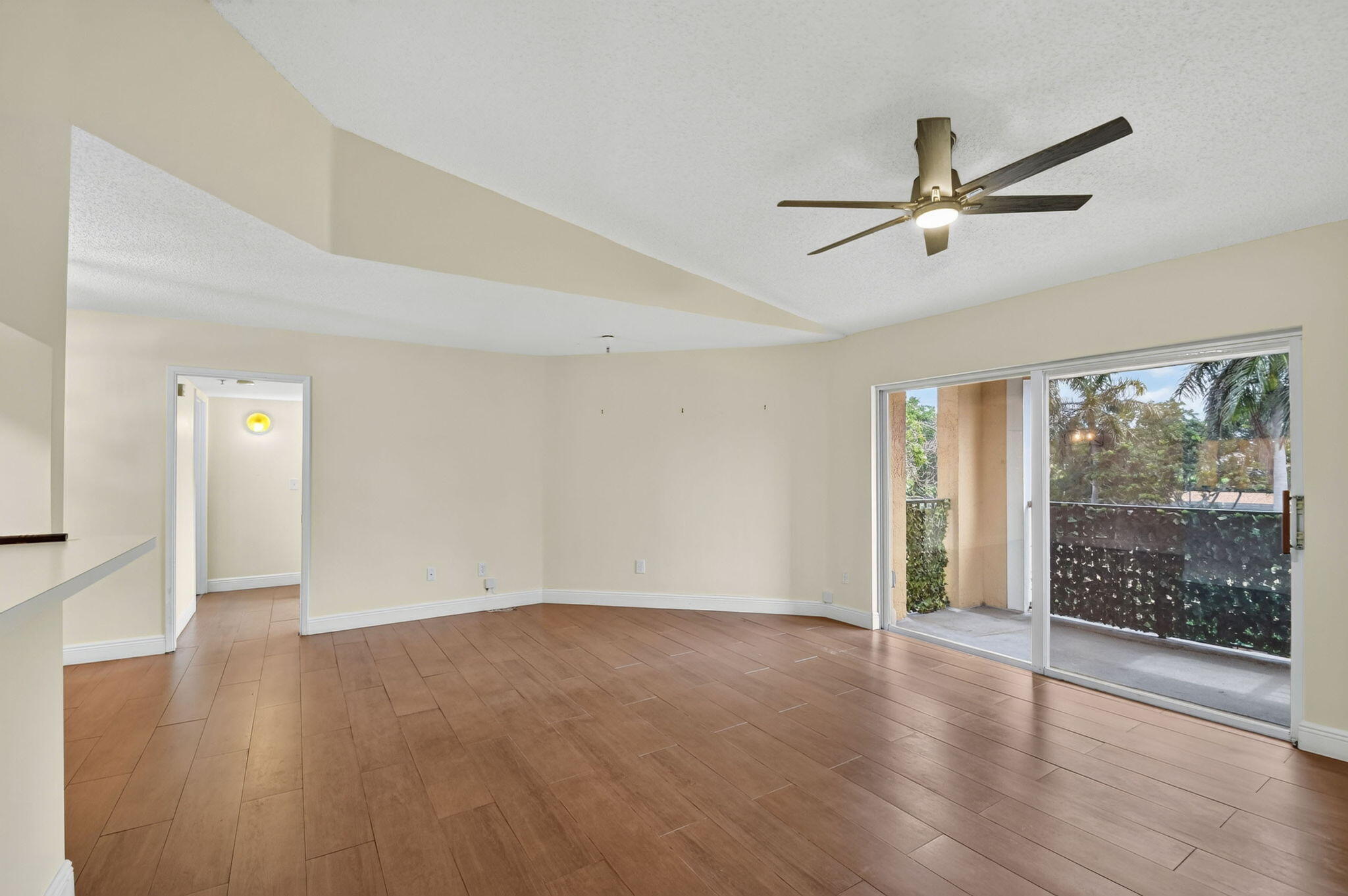 123 Yacht Club Way 307 Property Photo 4