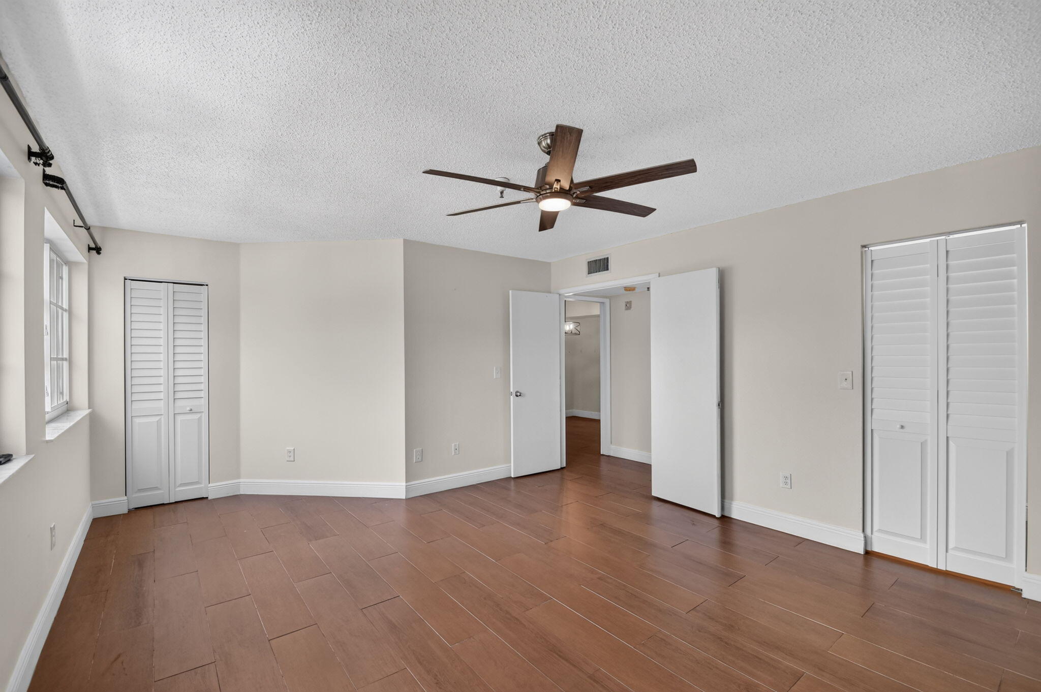 123 Yacht Club Way 307 Property Photo 12