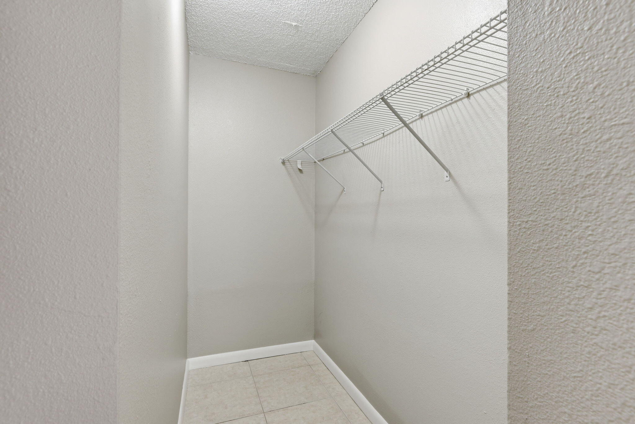 9360 Fontainebleau Boulevard Apt 310 Property Photo 22
