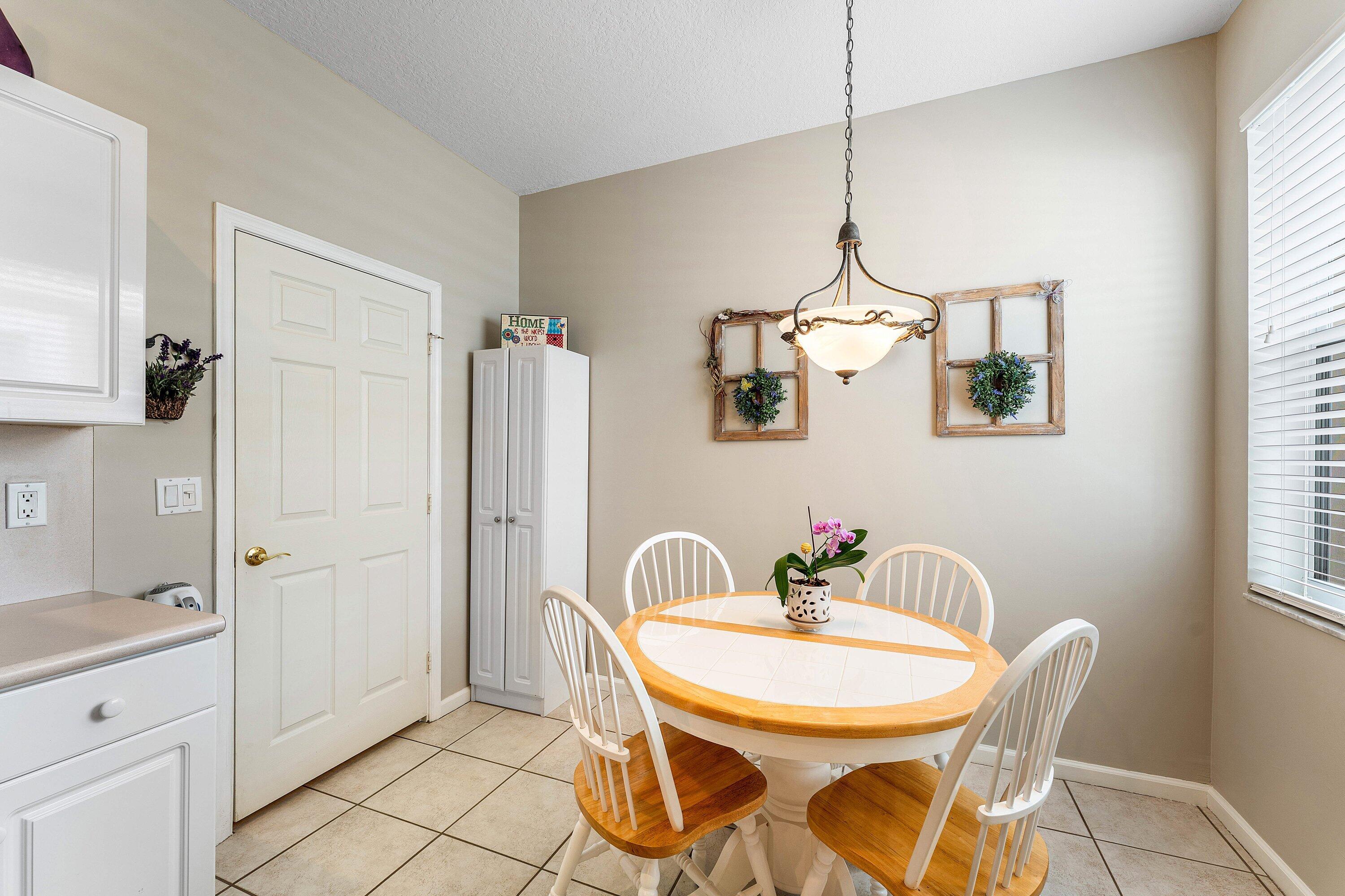 10760 Royal Caribbean Circle Property Photo 7