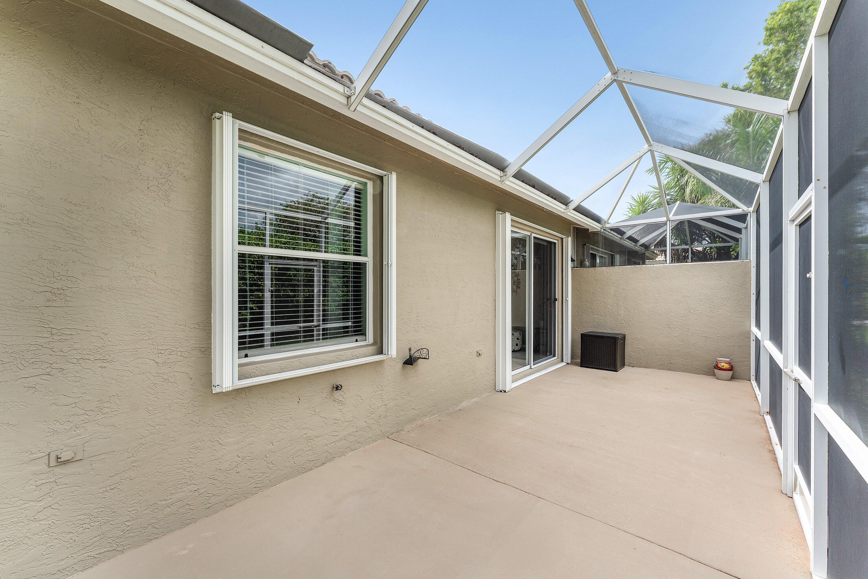 10760 Royal Caribbean Circle Property Photo 24