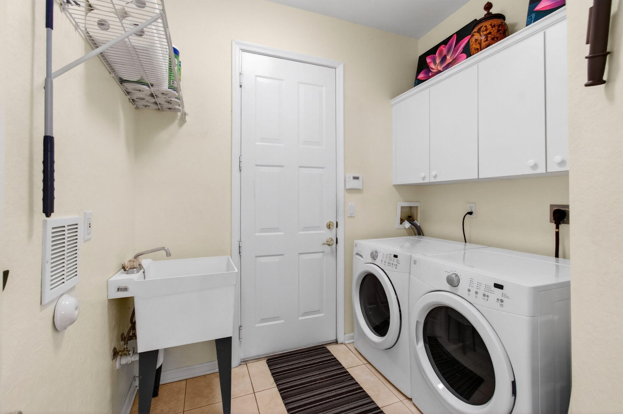 2752 Clipper Circle Property Photo 37