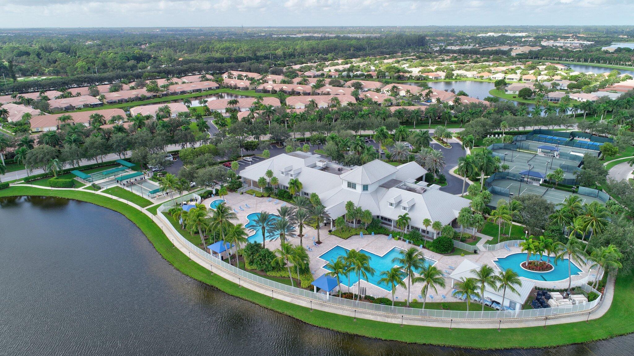 2752 Clipper Circle Property Photo 49