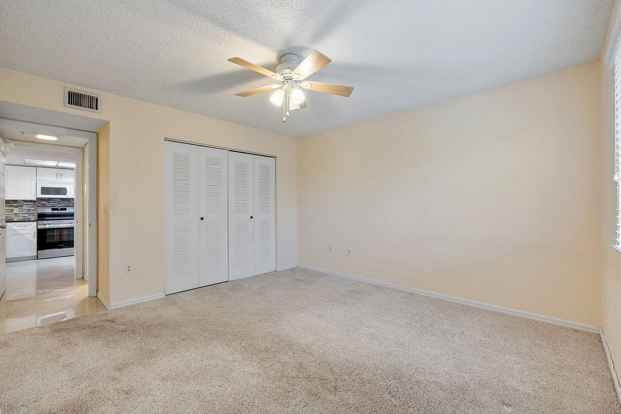 5011 Wiles Road 303 Property Photo 25