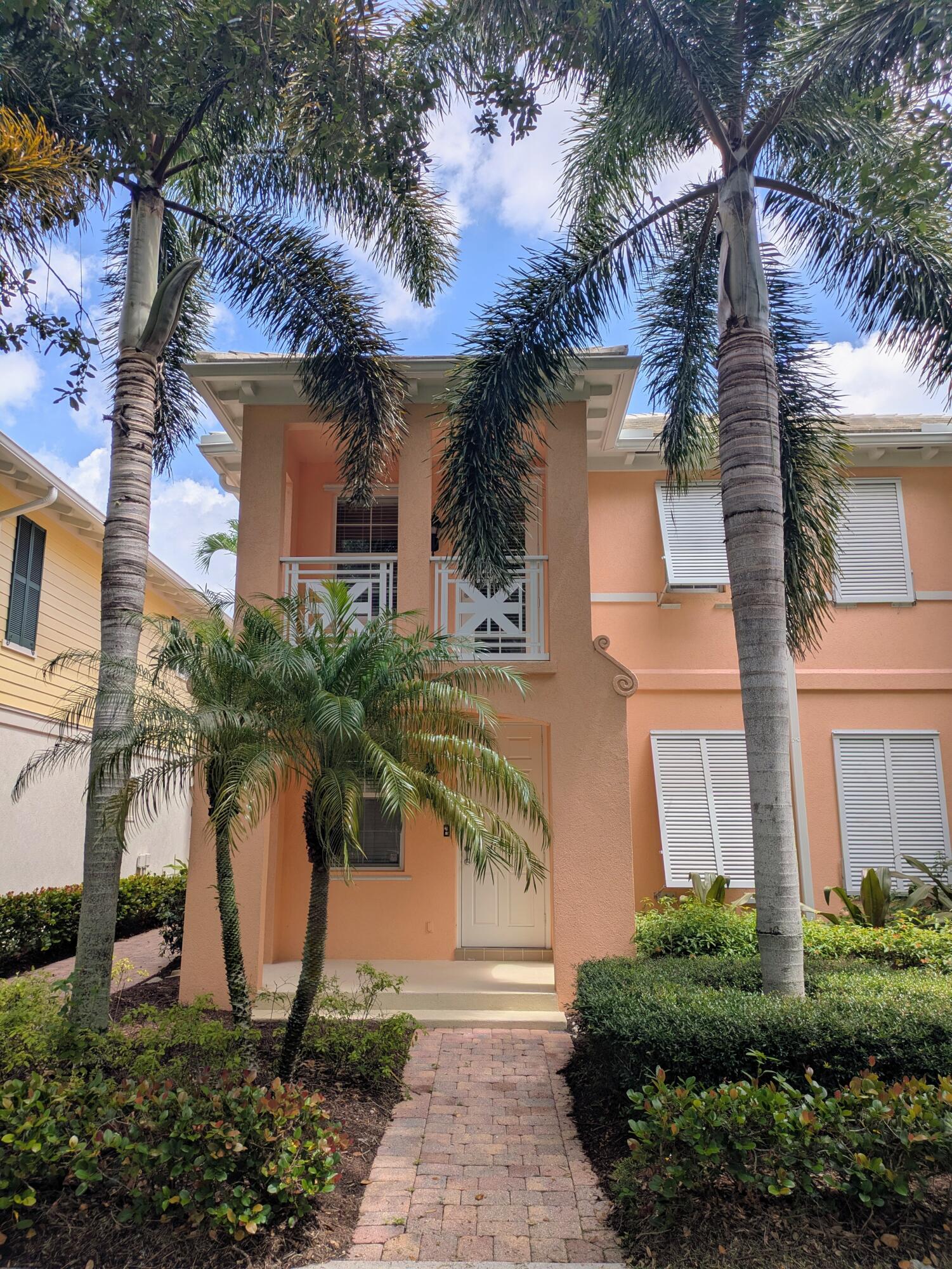 219 Soriano Drive Property Photo 1