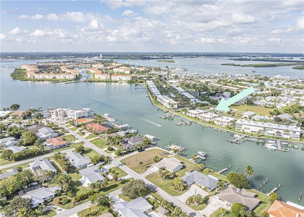 1315 Bayshore Drive 204 Property Photo 2