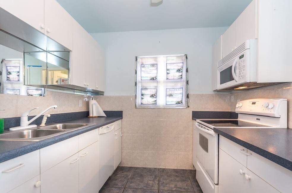 1315 Bayshore Drive 204 Property Photo 12
