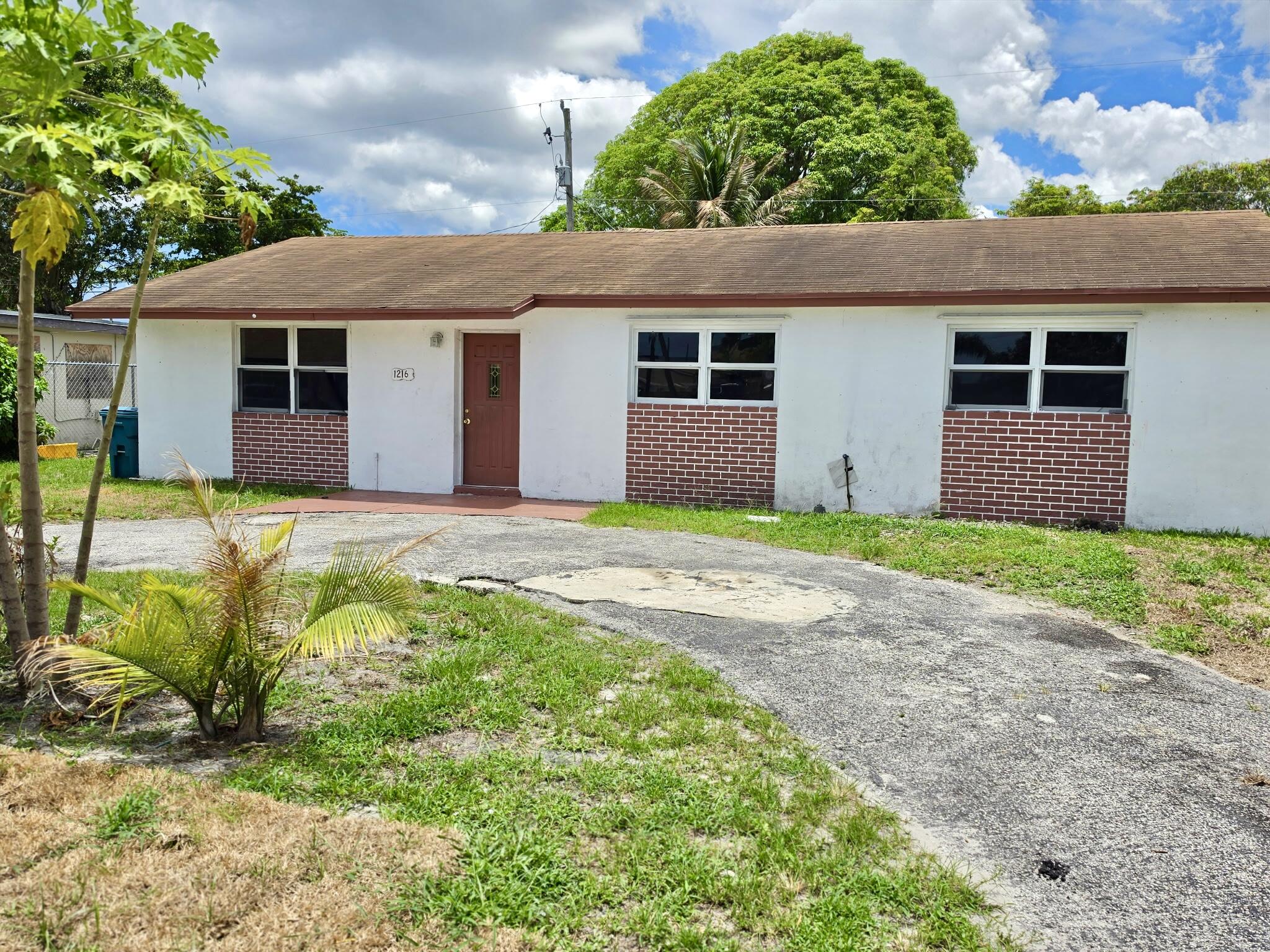 1216 Giller Avenue Property Photo 1