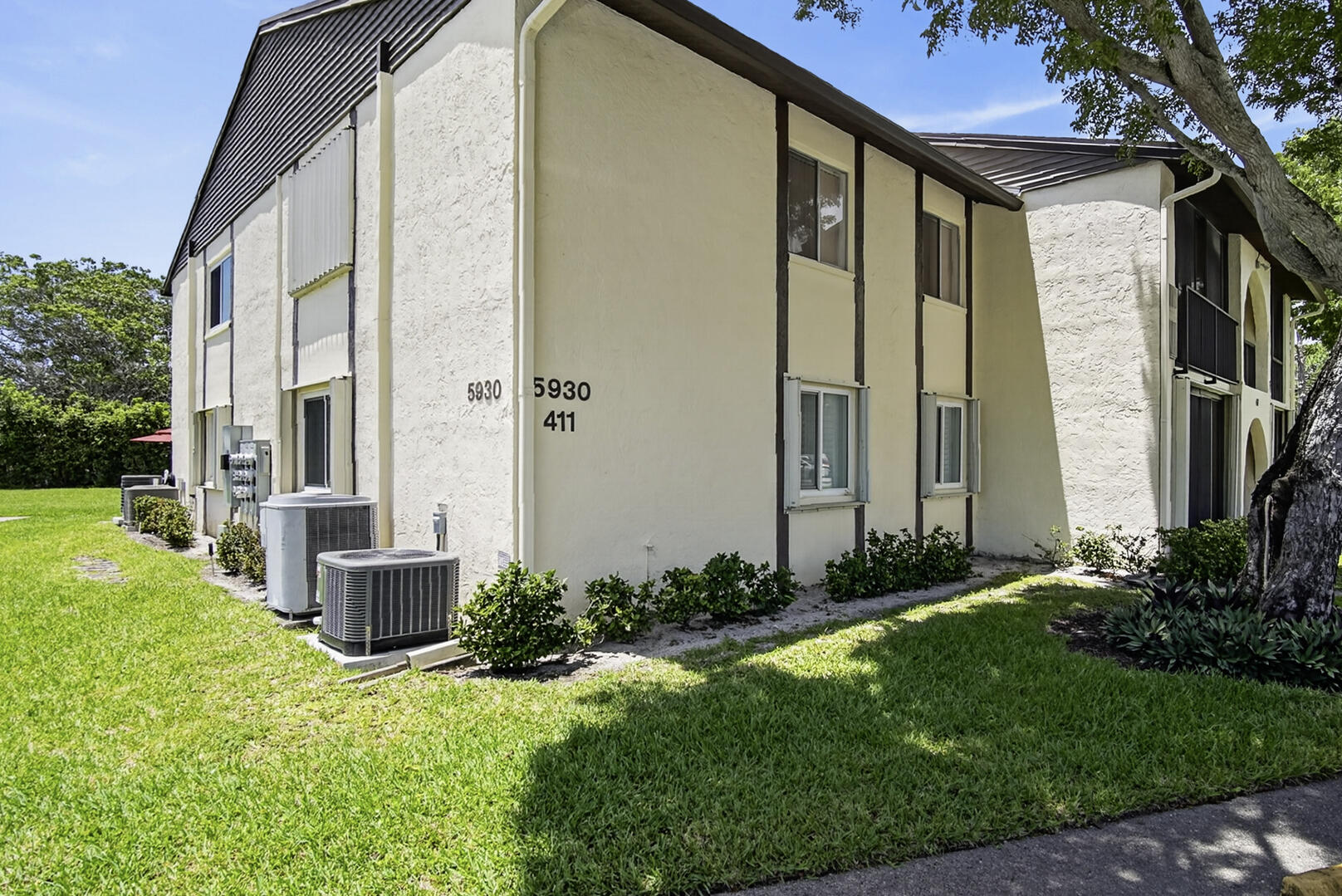 5930 Whispering Pine Way B-2 Property Photo 27