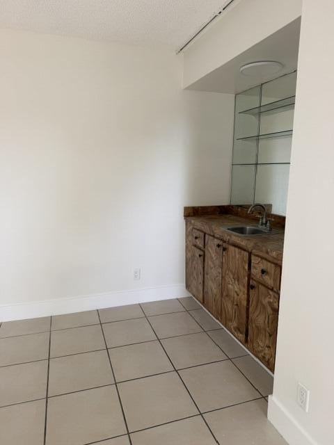 3001 San Clara Drive 4-a Property Photo 5
