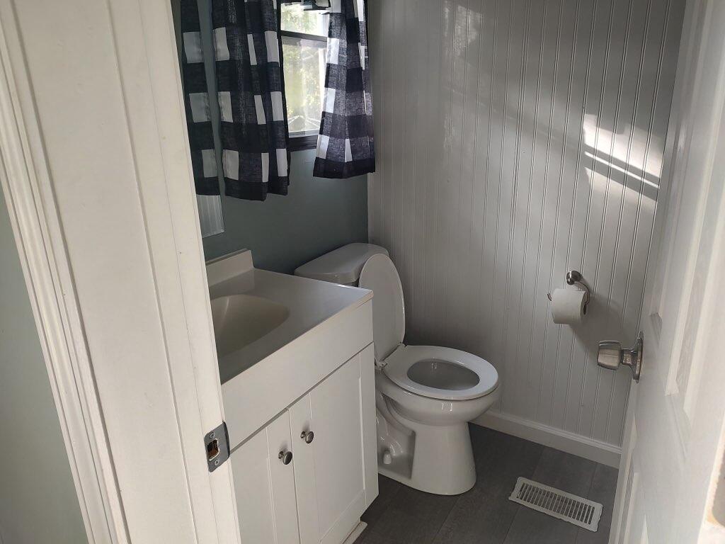 100 Rita Place Property Photo 7