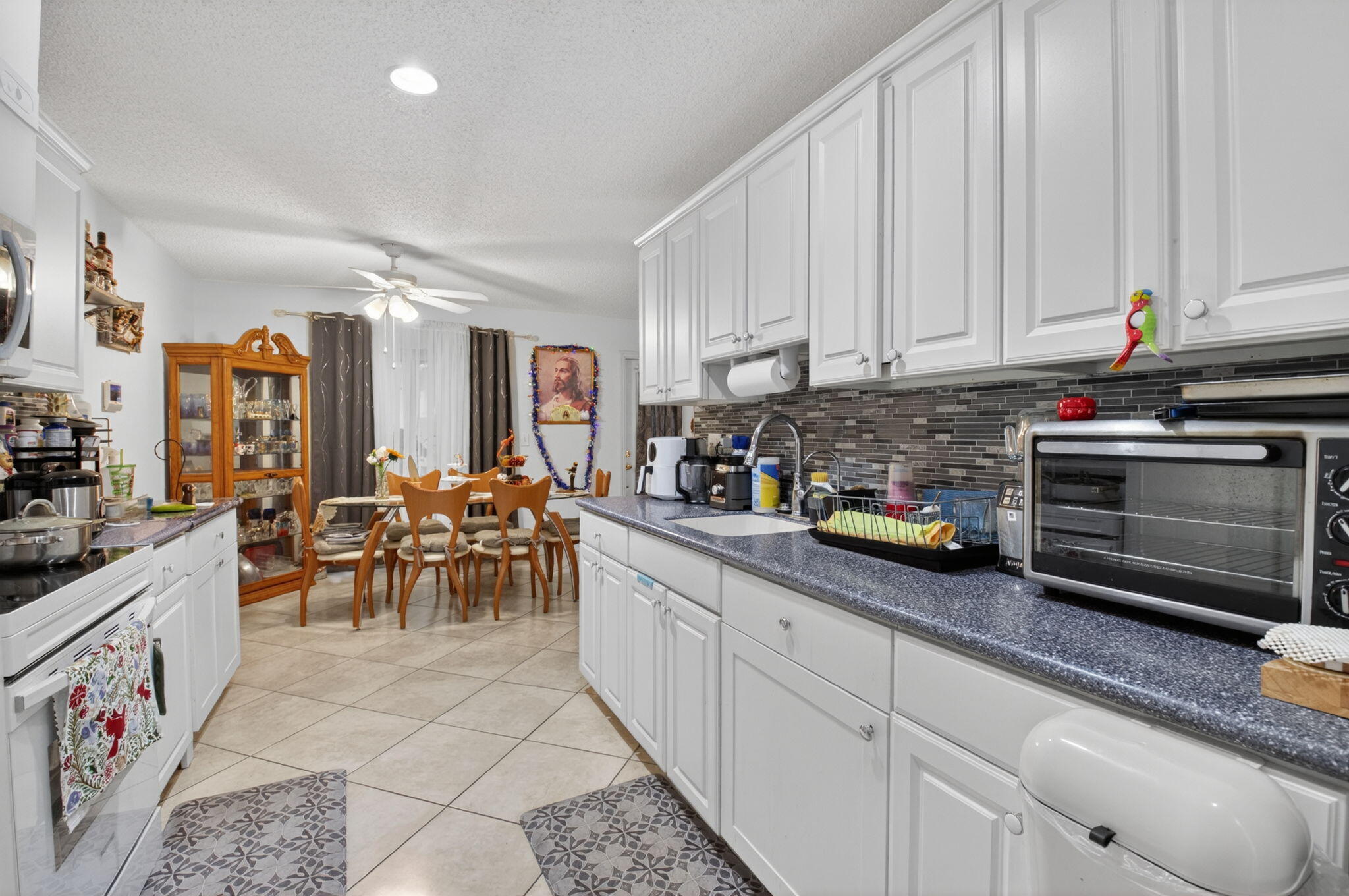 14232 Campanelli Drive Property Photo 12