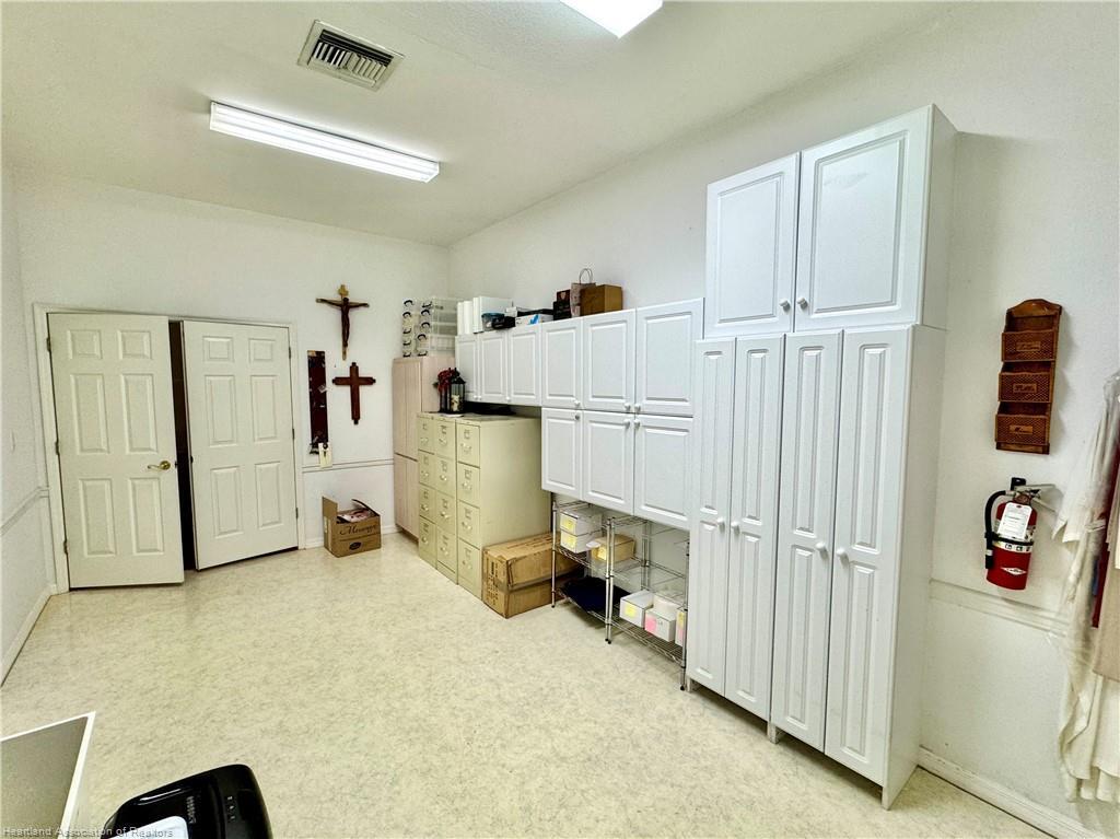 2605 Bayview Street 2605 Property Photo 13