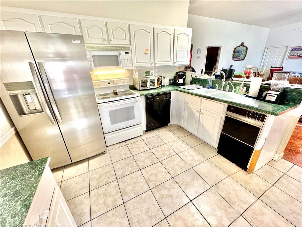 2605 Bayview Street 2605 Property Photo 17
