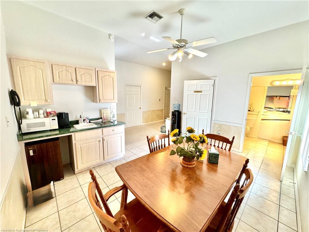 2605 Bayview Street 2605 Property Photo 23