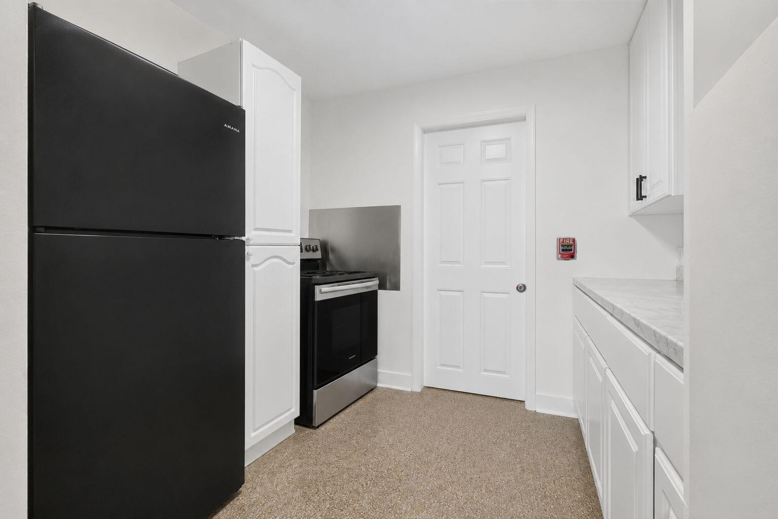 807 14th Street Property Photo 9