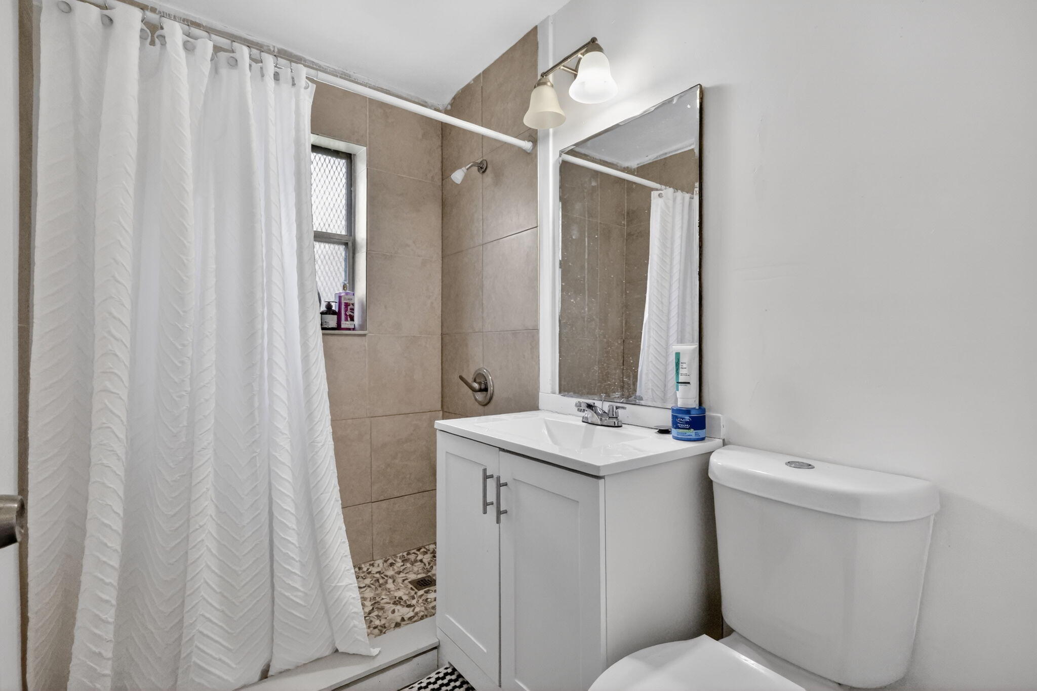 807 14th Street Property Photo 22