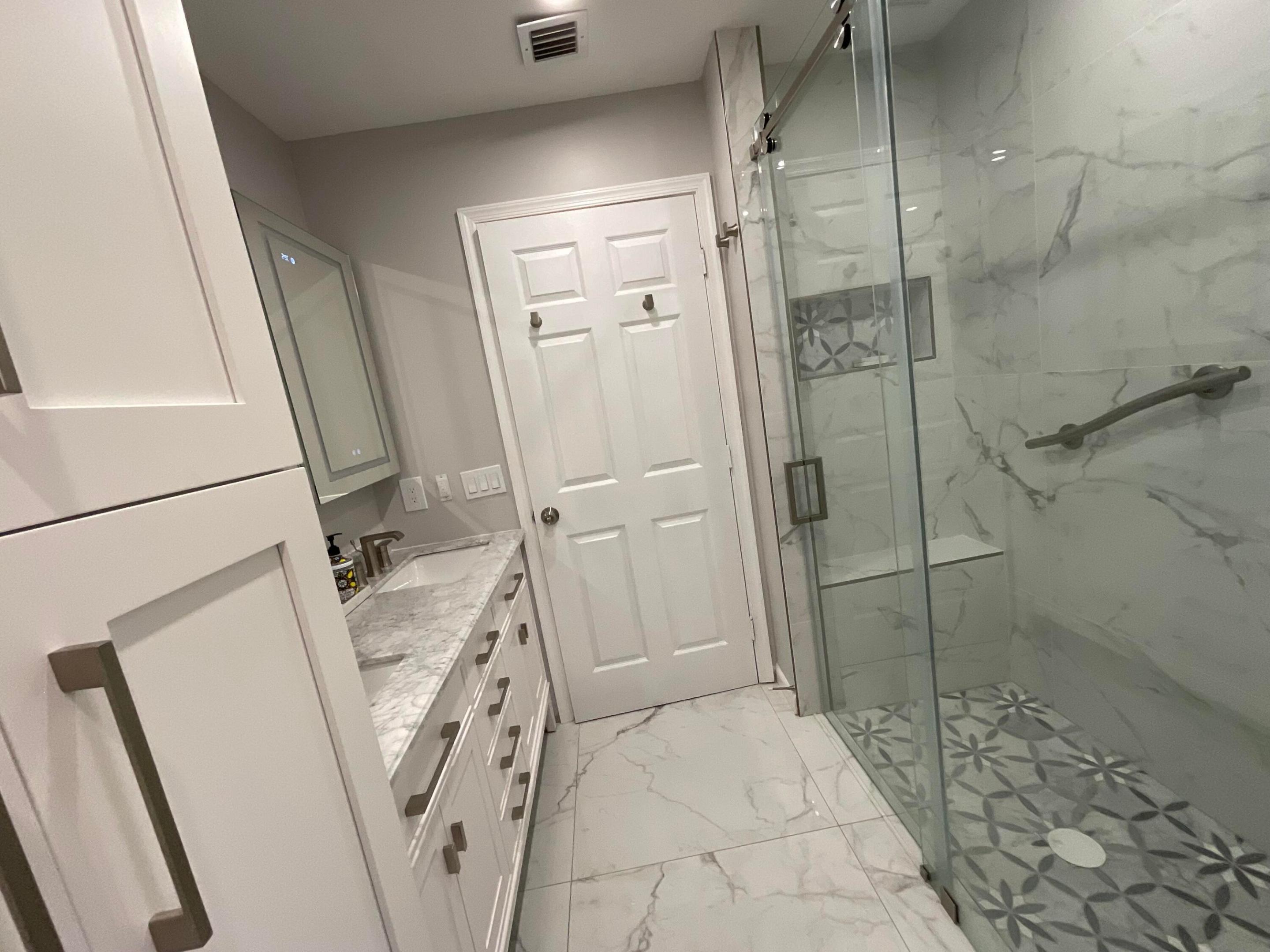 5574 Royal Lake Circle Property Photo 28