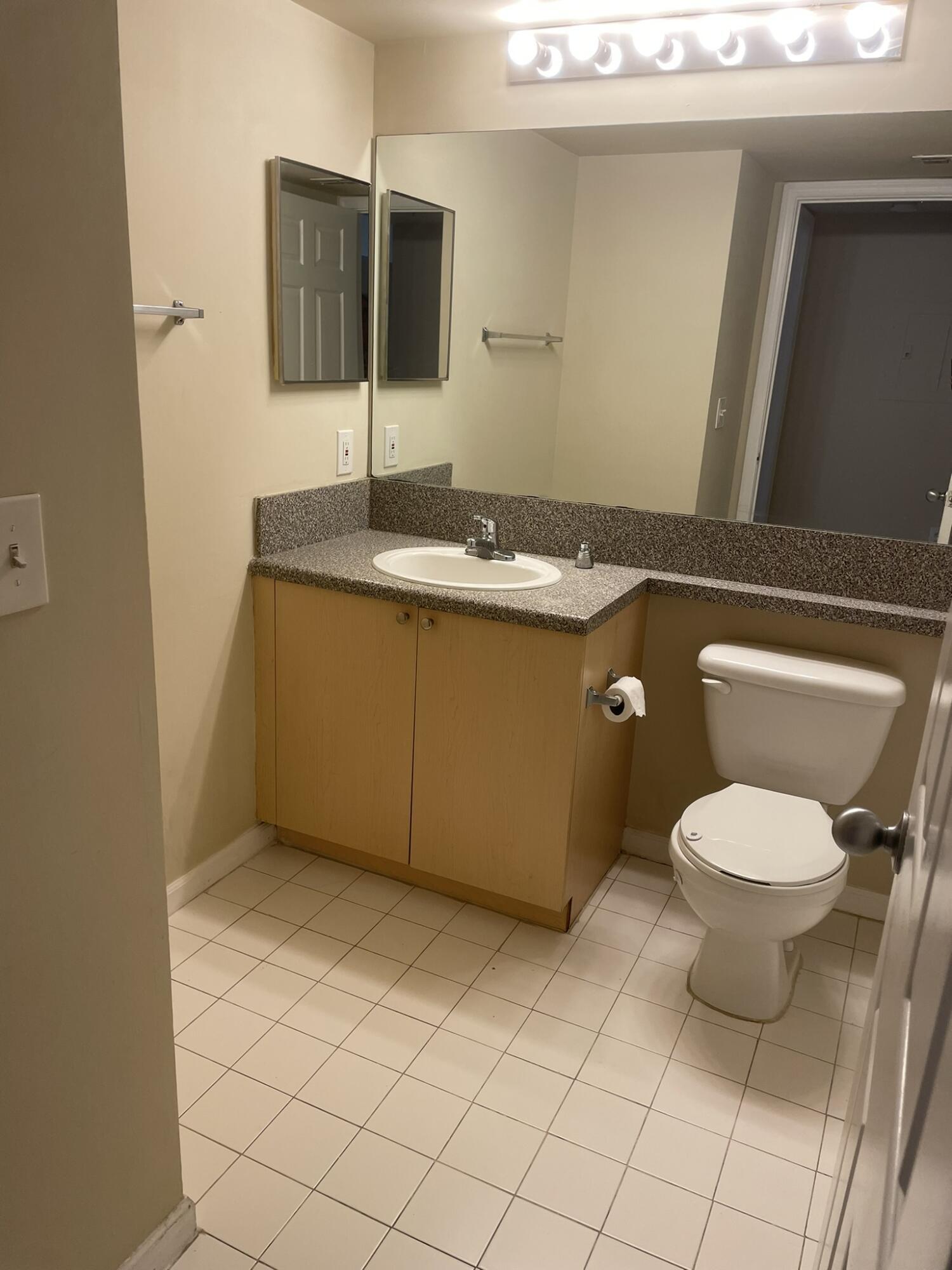 3605 Nw Adriatic Lane 7-103 Property Photo 24