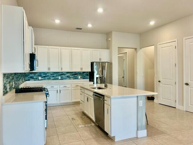 7642 N Blue Spring Drive Property Photo 11