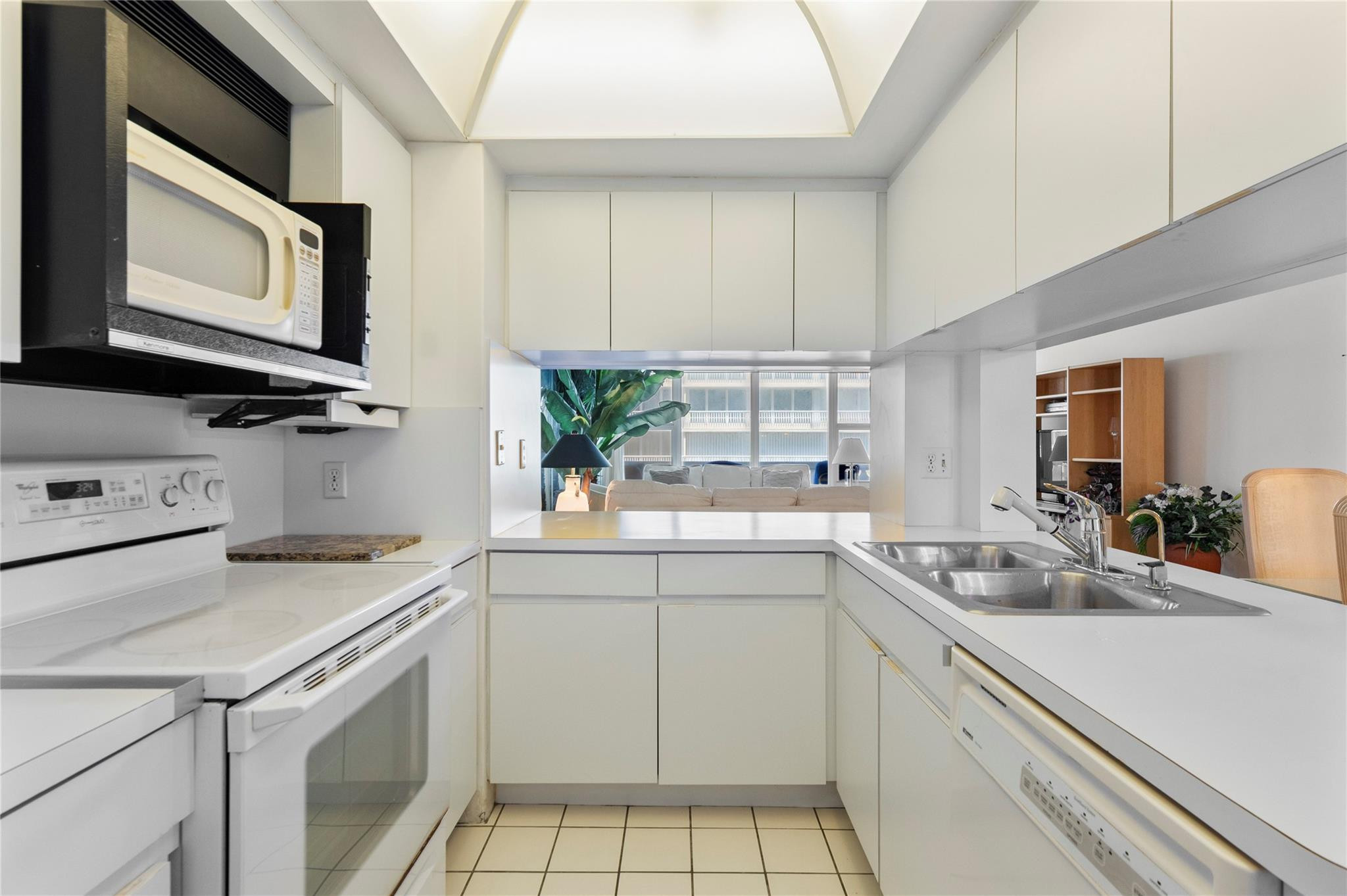 4010 Galt Ocean Drive 802 Property Photo 20