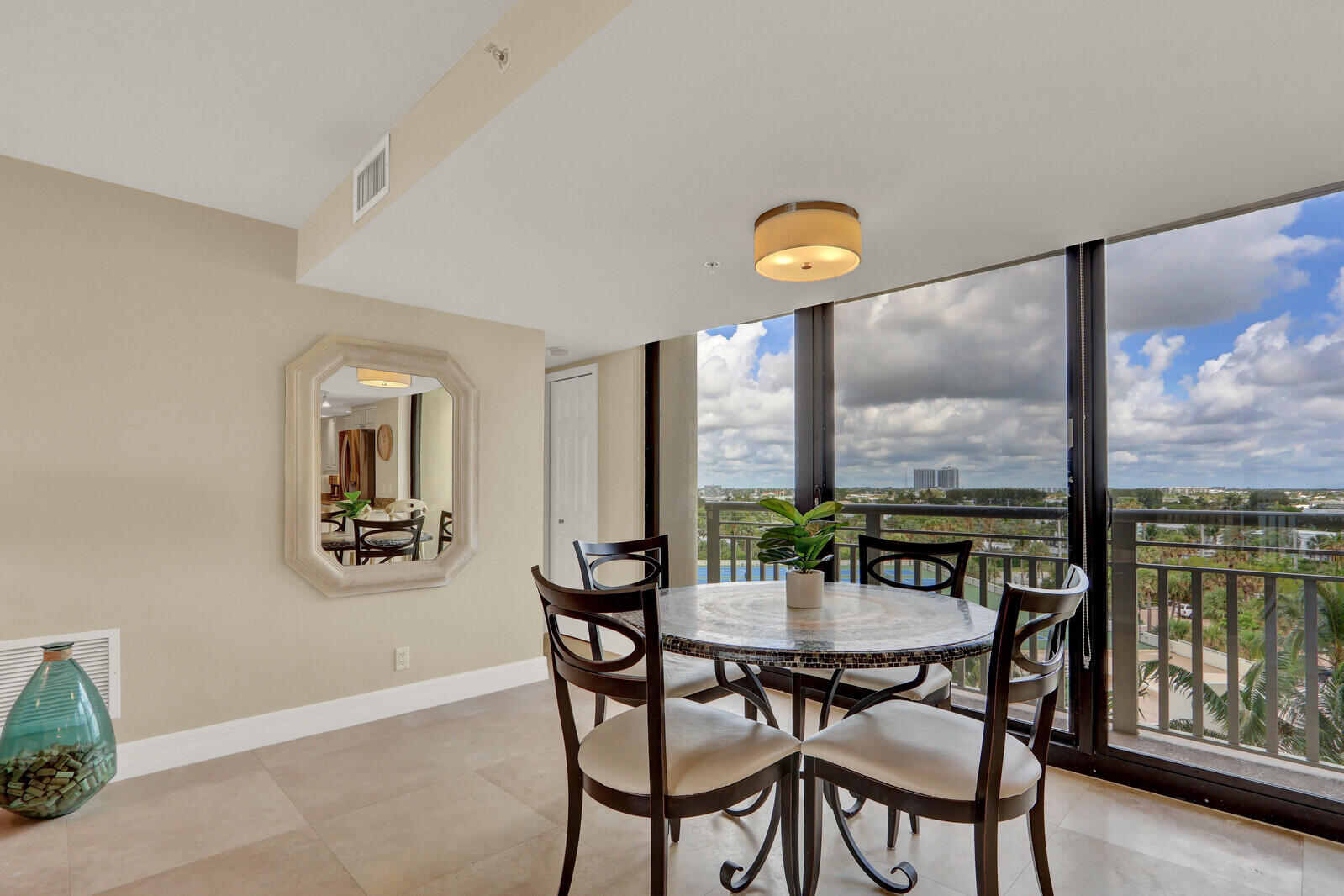 3000 N Ocean Drive 7h Property Photo 10