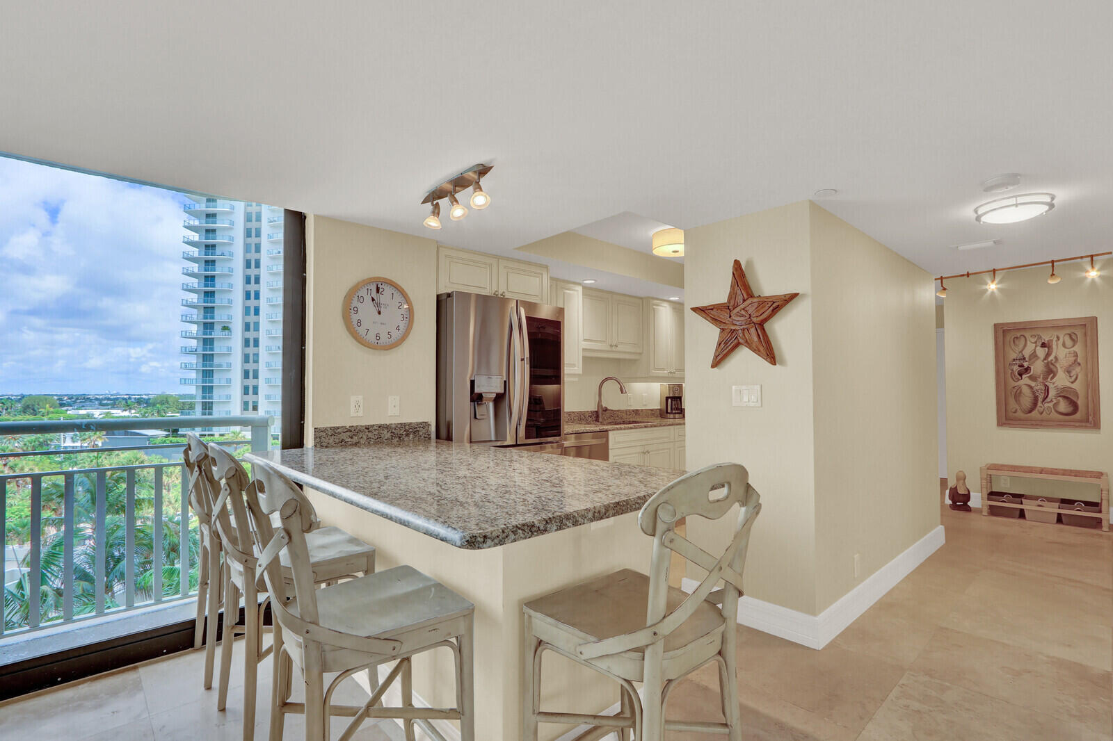 3000 N Ocean Drive 7h Property Photo 17