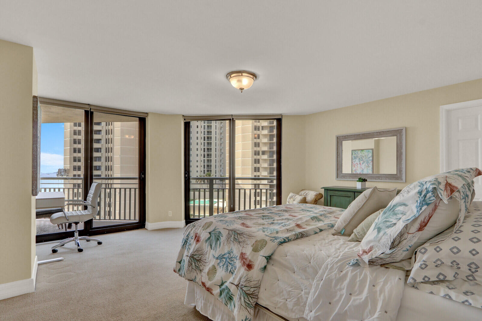 3000 N Ocean Drive 7h Property Photo 22