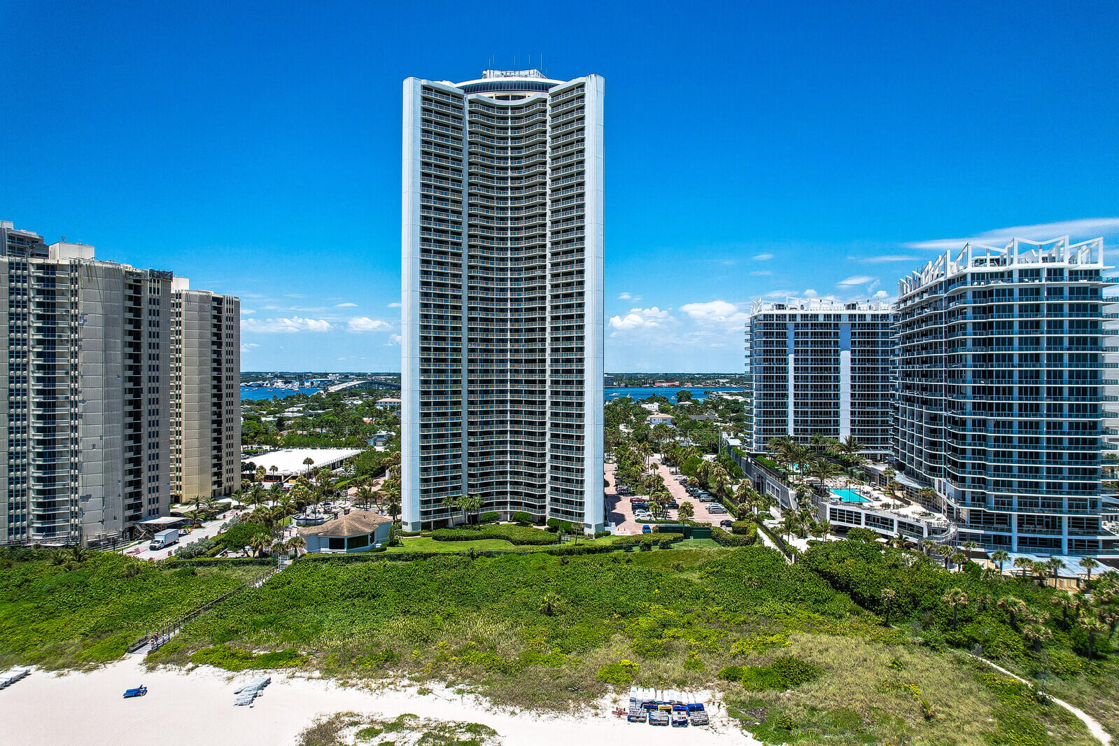 3000 N Ocean Drive 7h Property Photo 45