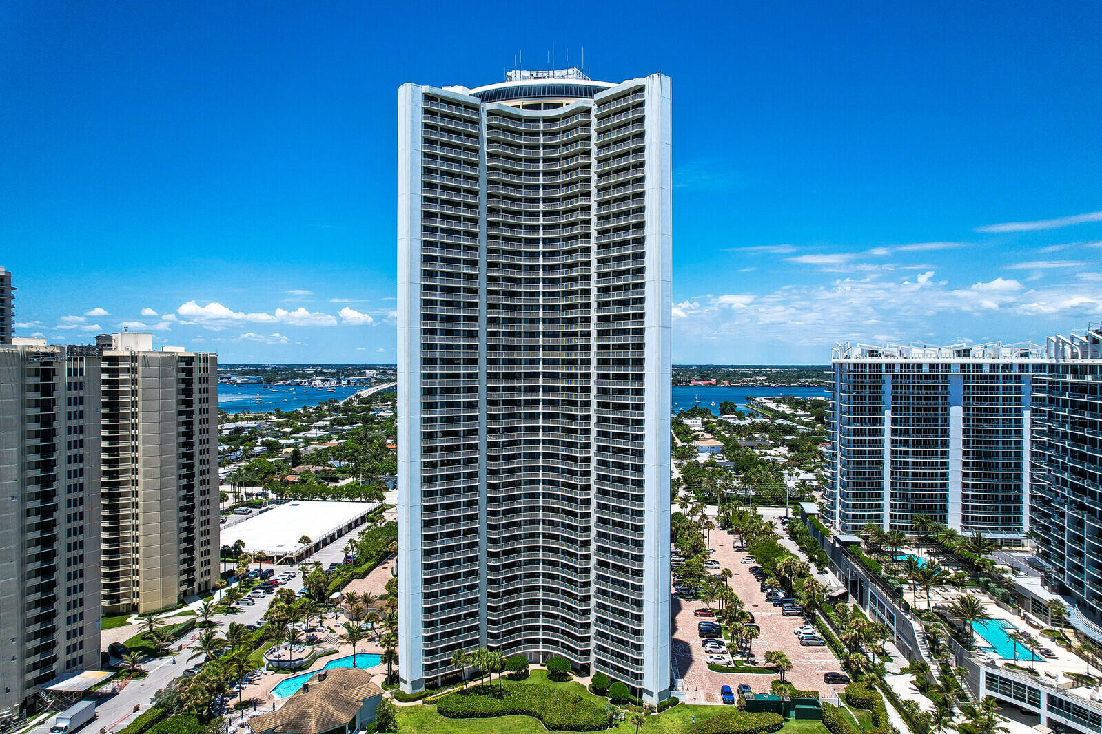 3000 N Ocean Drive 7h Property Photo 52