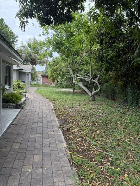 4063 Belle Road B Property Photo 11
